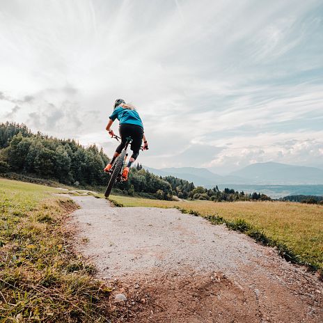 flowgartner-trail-lake-bike-region-villach-tourismus-gmbh-martin-hofmann-6-1