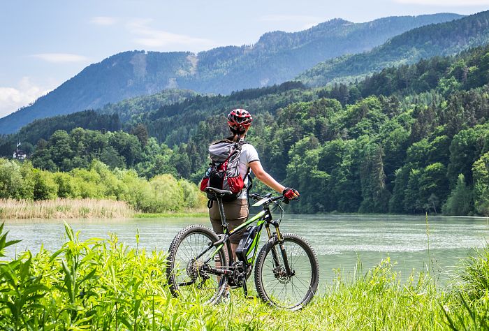 Drauradweg Mountainbikerin