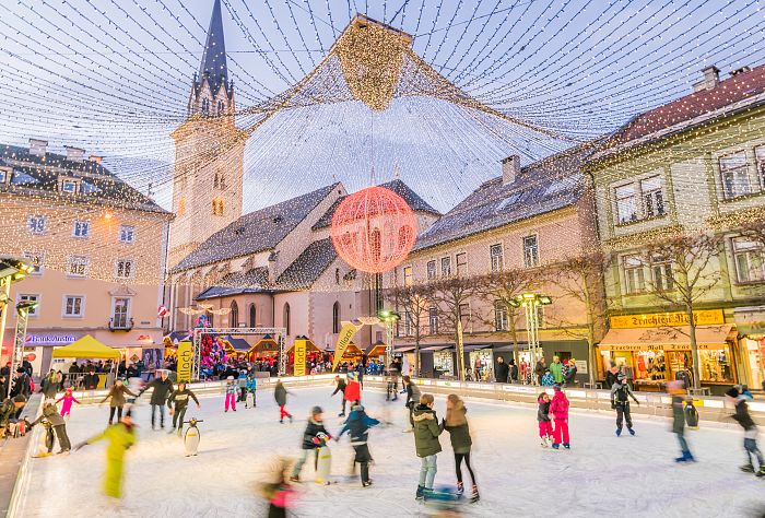 Ice skating during Advent